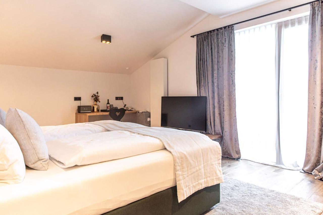Hotel & Appartements Alpenresidenz Viktoria Neustift im Stubaital Exteriér fotografie